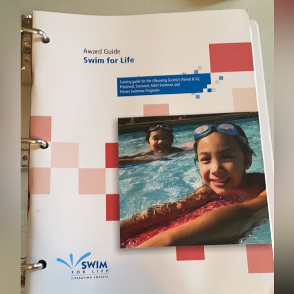 Lifesaving Society Swim Instructor Binder / Textbooks / Training Manual - Picture 3 of 6